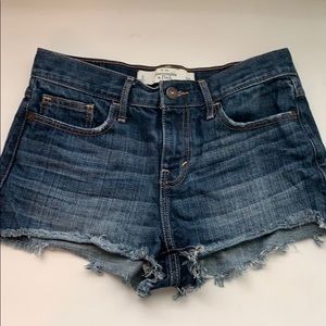 ABERCROMBIE Jean shorts